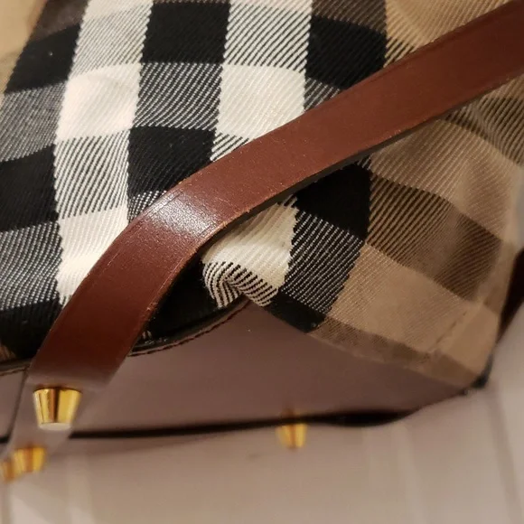 Burberry Bridle House Check Salisbury Tote - Picture 6 of 17